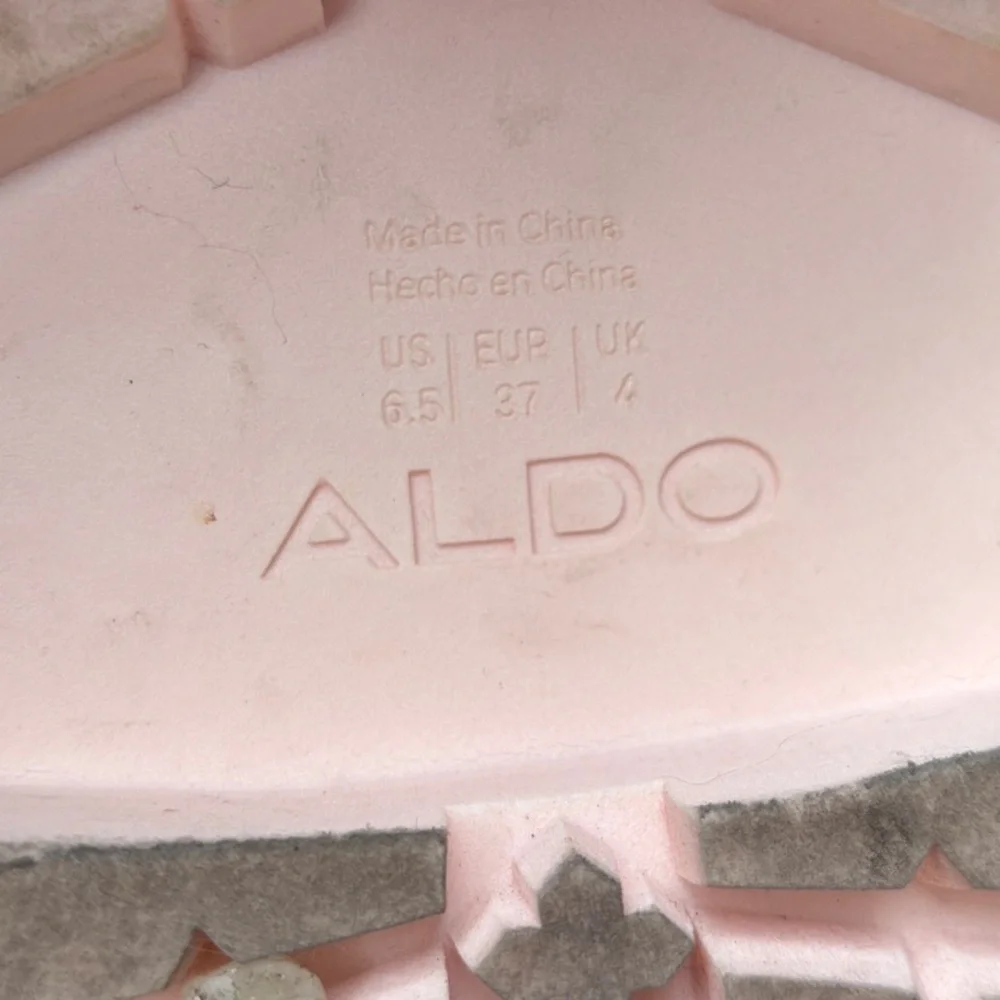Aldo Women’s 6.5 SANNDY Pale Pink Chunky Platform Sandals with Adjustable Straps